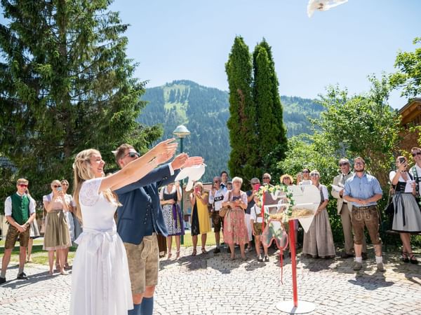 Kirchliche Trauung im ...liebes Rot-Flüh Grän