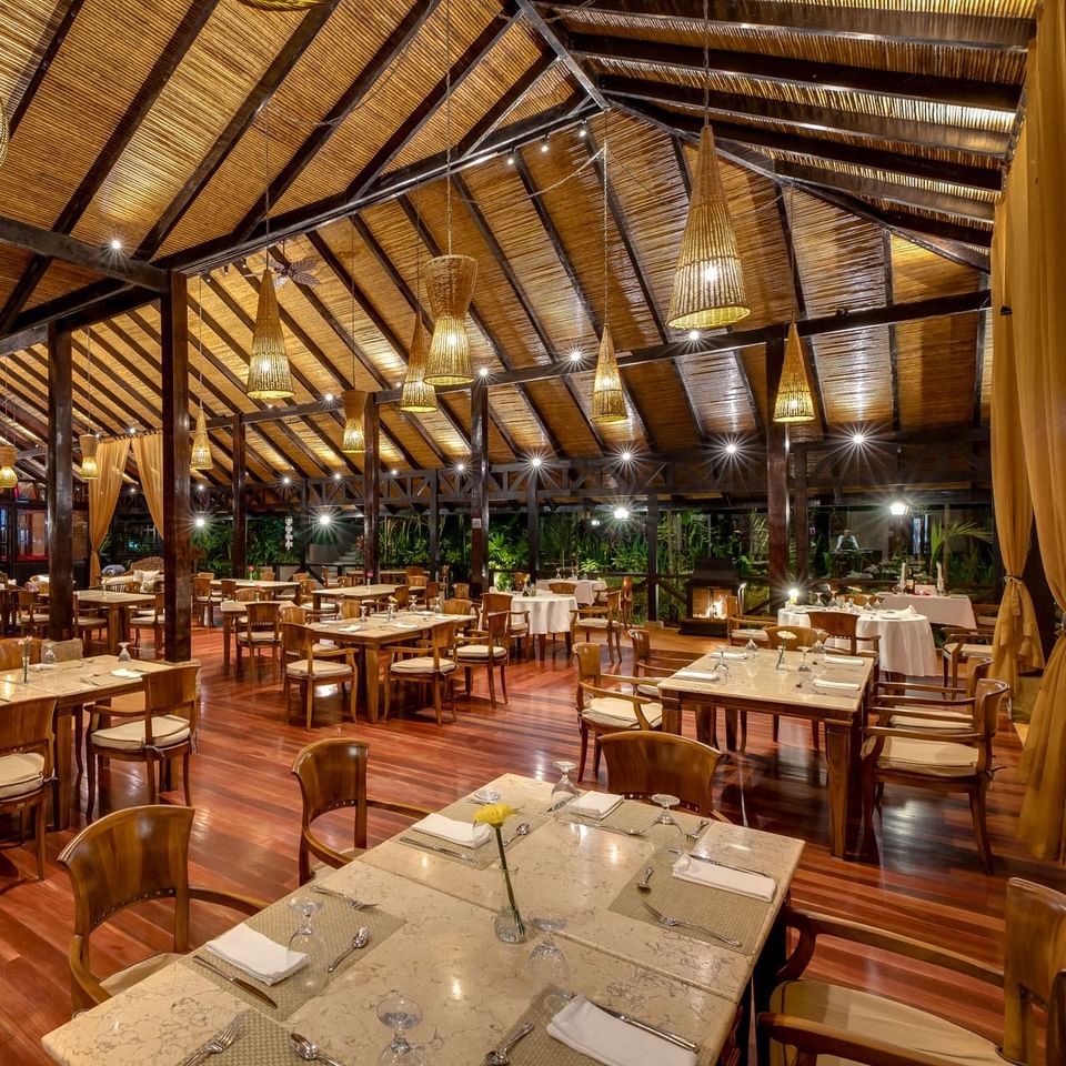 Dining tables set-up in the Restaurant at Hideaway Rio Celeste