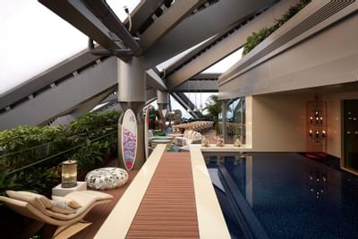 Terrace pool of Deluxe Lagoon Suite at Hotel Éclat Beijing