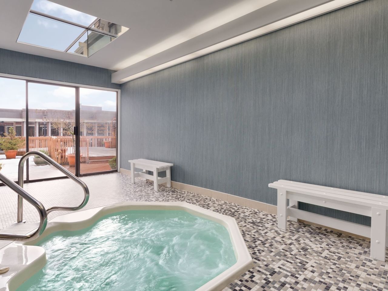 Coast Discovery Inn - Fitness Center