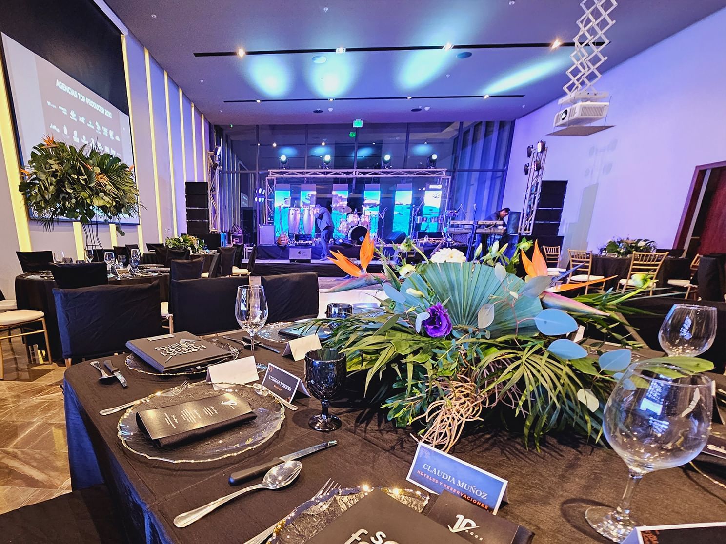 Tables in Sole & Luna Ballroom at Viaggio Resort Mazatlan