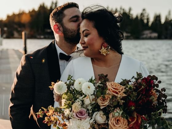 Wedding couple at Alderbrook Resort & Spa