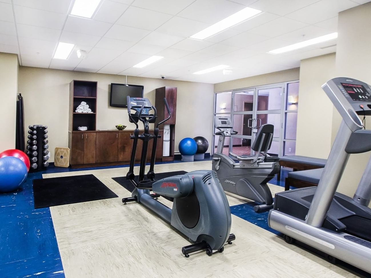 Fully equipped hotel fitness center at Metterra Hotel on Whyte