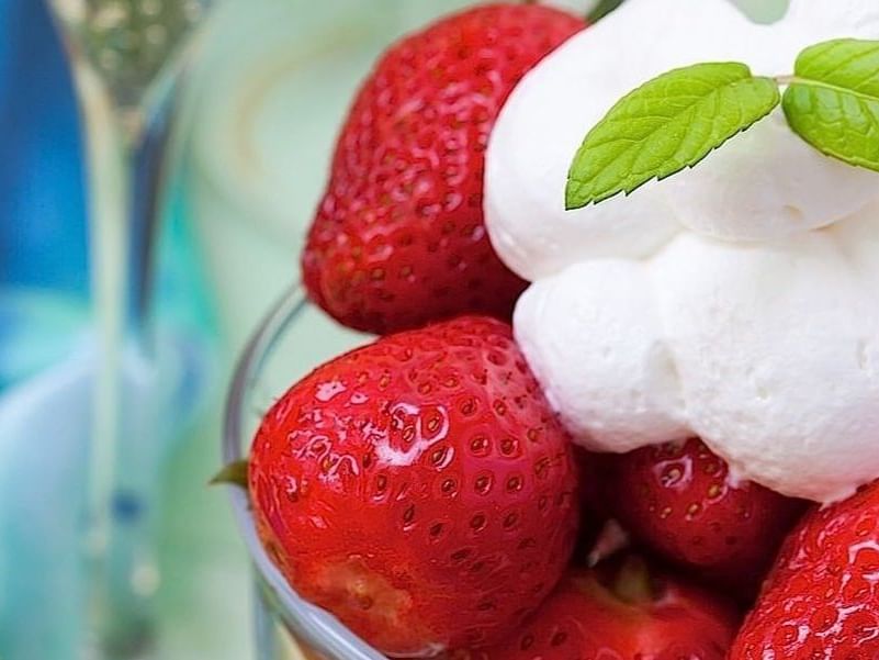 Strawberries with Vanilla topping - Monte Carlo Inn and Suites Downtown Markham