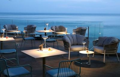 Informal table set-up on terrace at Sublimis Boutique Hotel Camogli