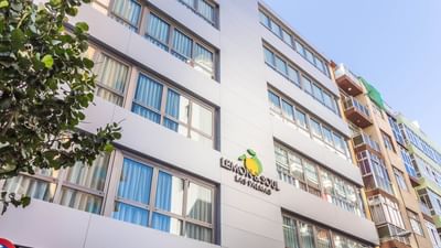 Las Palmas - Front view