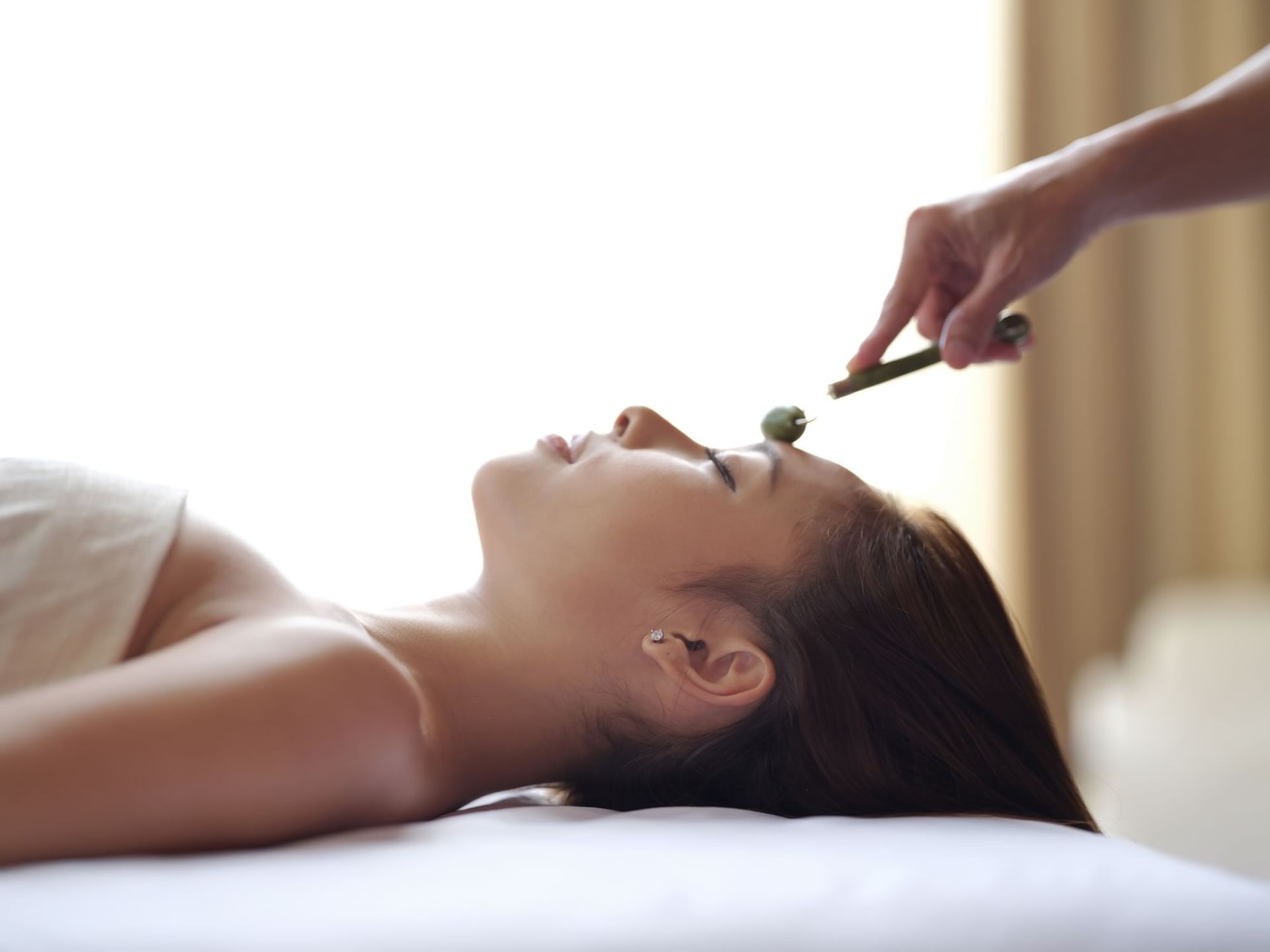 Facial Massage Treatment in Bali 