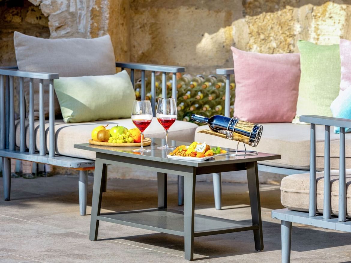 Wine glasses & bottle on a table in Sitara Restaurant at Senses