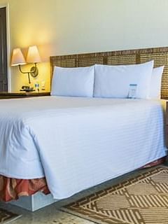 Princesa Ocean View King Room with one bed at Mundo Imperial