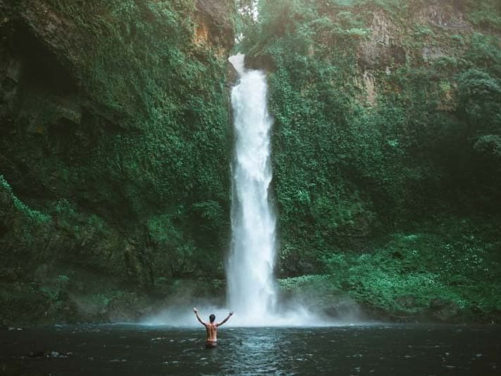 Natural fountain at North Queens island near Pullman Cairns