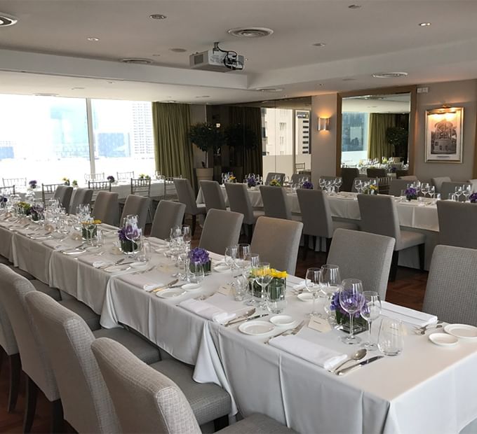 Table arrangement in The Lighthouse at The Fullerton Hotel Singapore