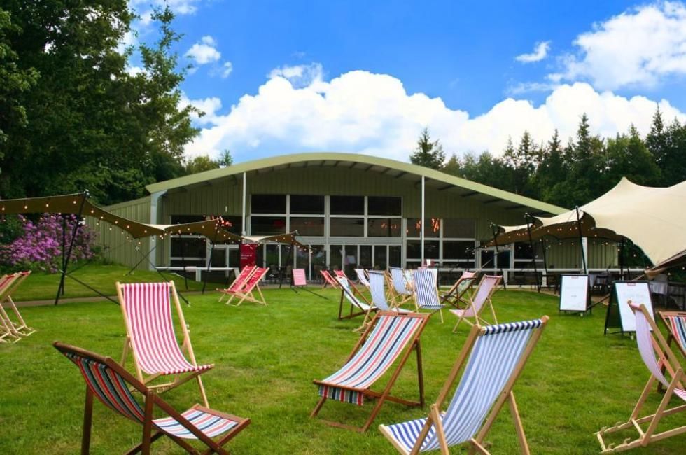 Outdoor team building event at Easthampstead Park one of the best venues for corporate events in Berkshire