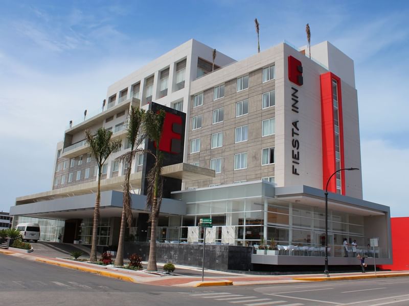 Exterior view of the entrance to Fiesta Inn Chetumal