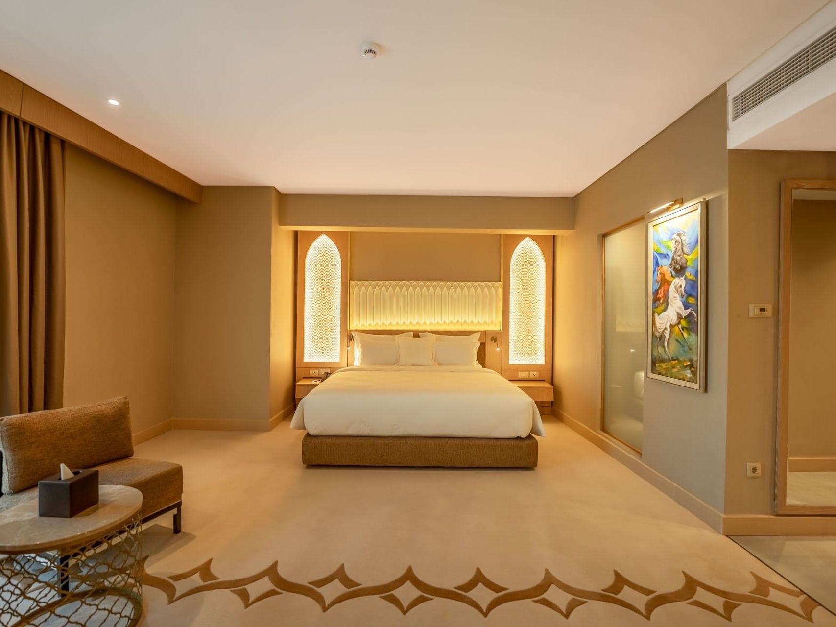 Premium King Room River View at World Heart Hotel Baghdad