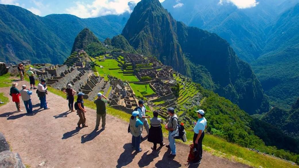 Machu Picchu el destino perfecto para el turista millennial 