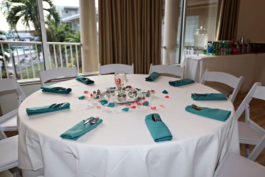 Banquet table in Sunset Ballroom, Thunderbird Beach Resort