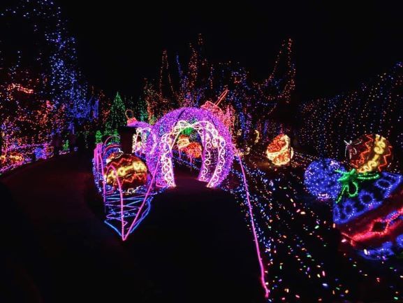 Lodging and Packages  Cambria Christmas Market