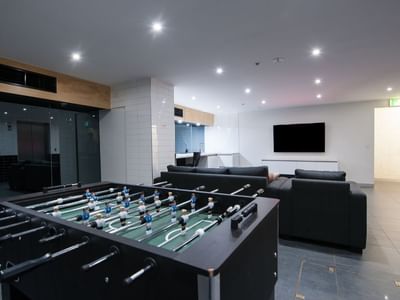 Student Living on Londsale-1