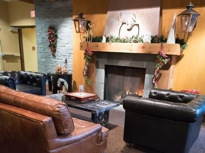 cove lakeside lobby