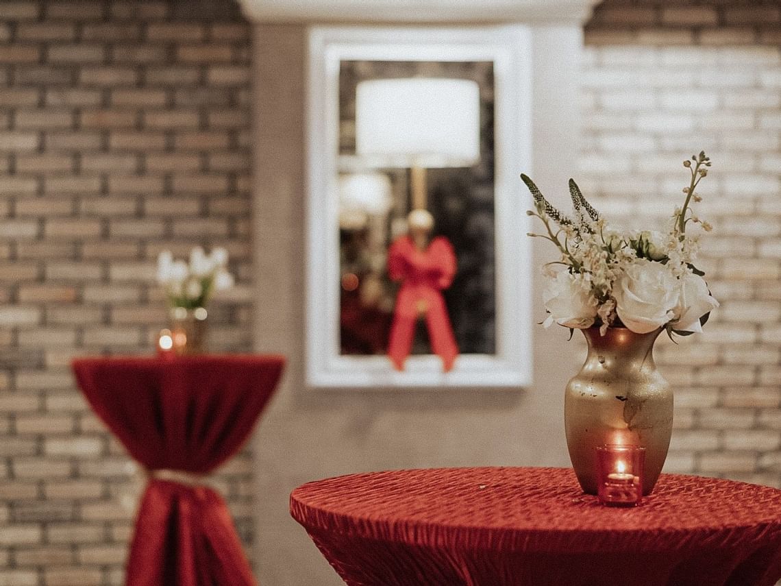 Tulip Room Meeting Space at The Ivey's Hotel