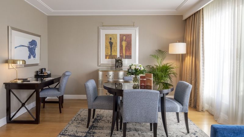 Champs Elysées Suite 