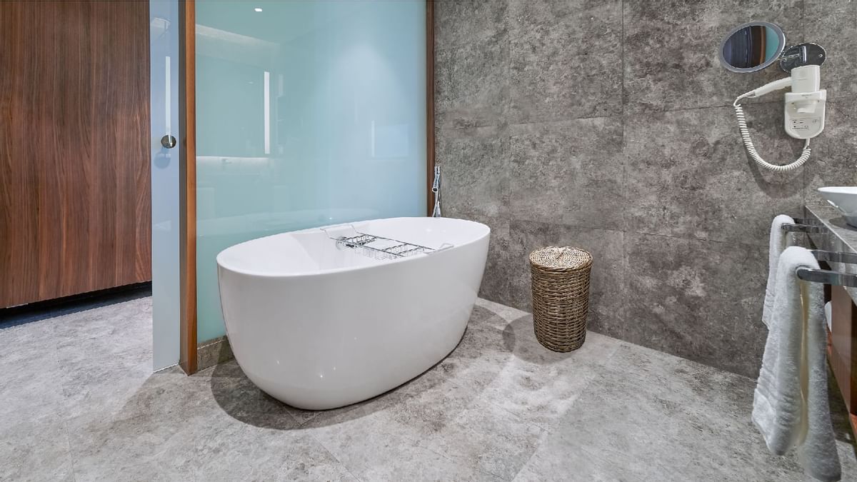 Floor plan of Junior Suite Twin at Sunway Putra Hotel