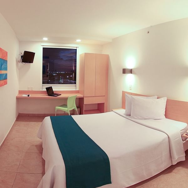 Superior One Queen Room with a Working Area at One Hotels