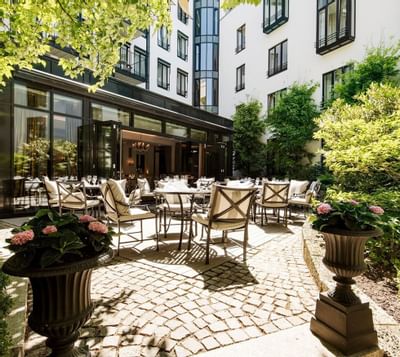 Garden at Hotel München Palace