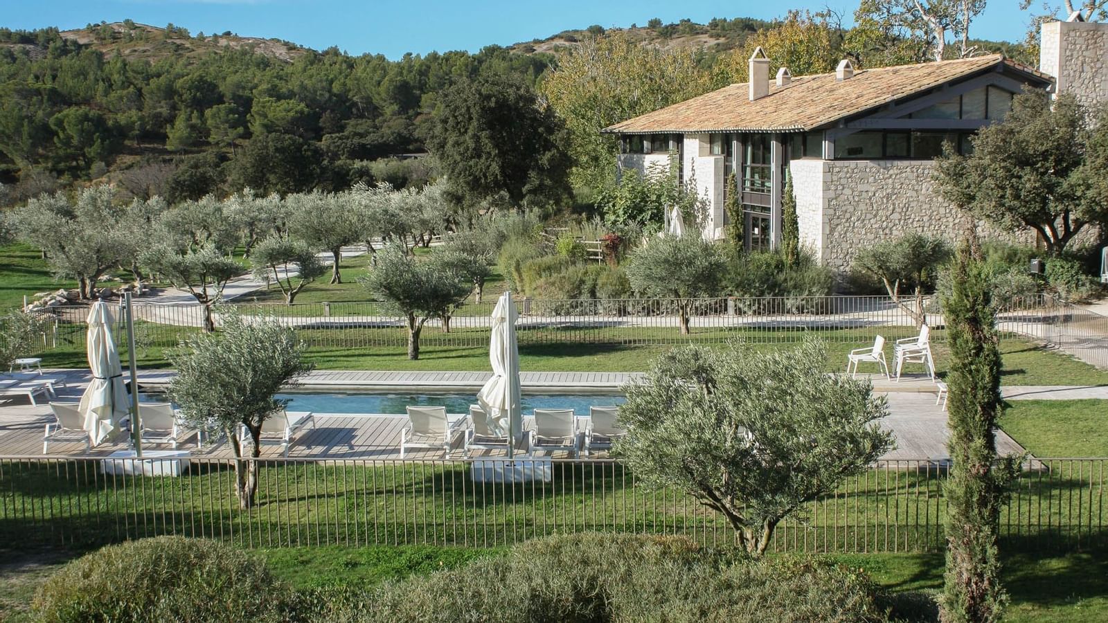 Villa de luxe avec 4 chambres et piscine extérieure, Domaine De Manville