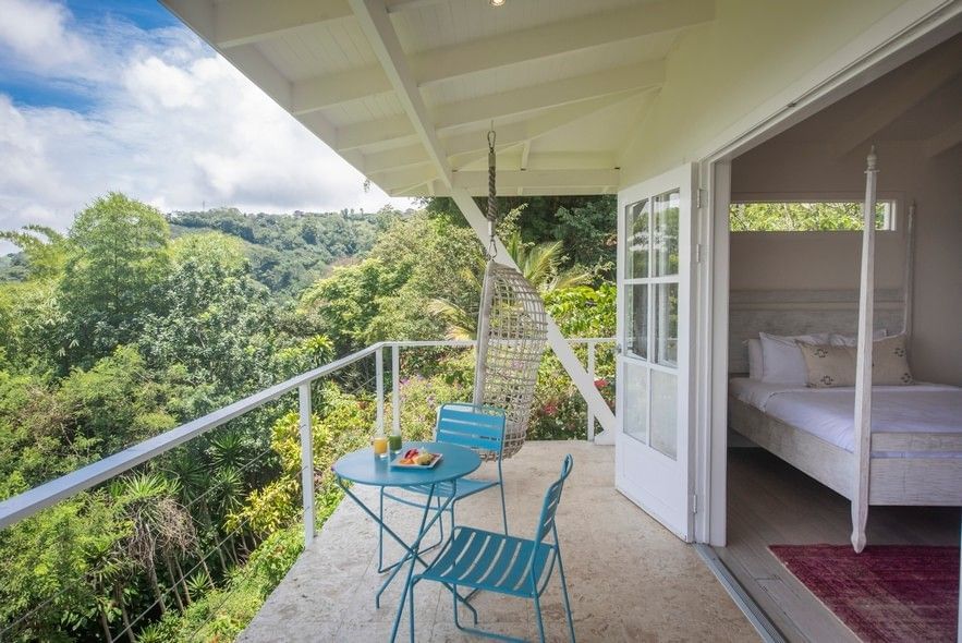 Double Queen Room mountain view