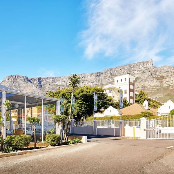 Mount Sierra Self Catering Holiday Apartments In Cape Town