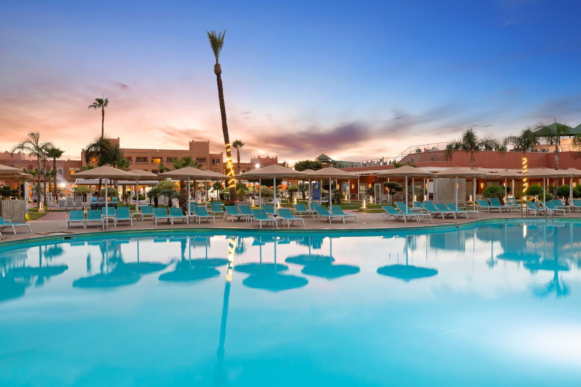Piscine au Pickalbatros Aqua Fun Club Resort à Marrakech