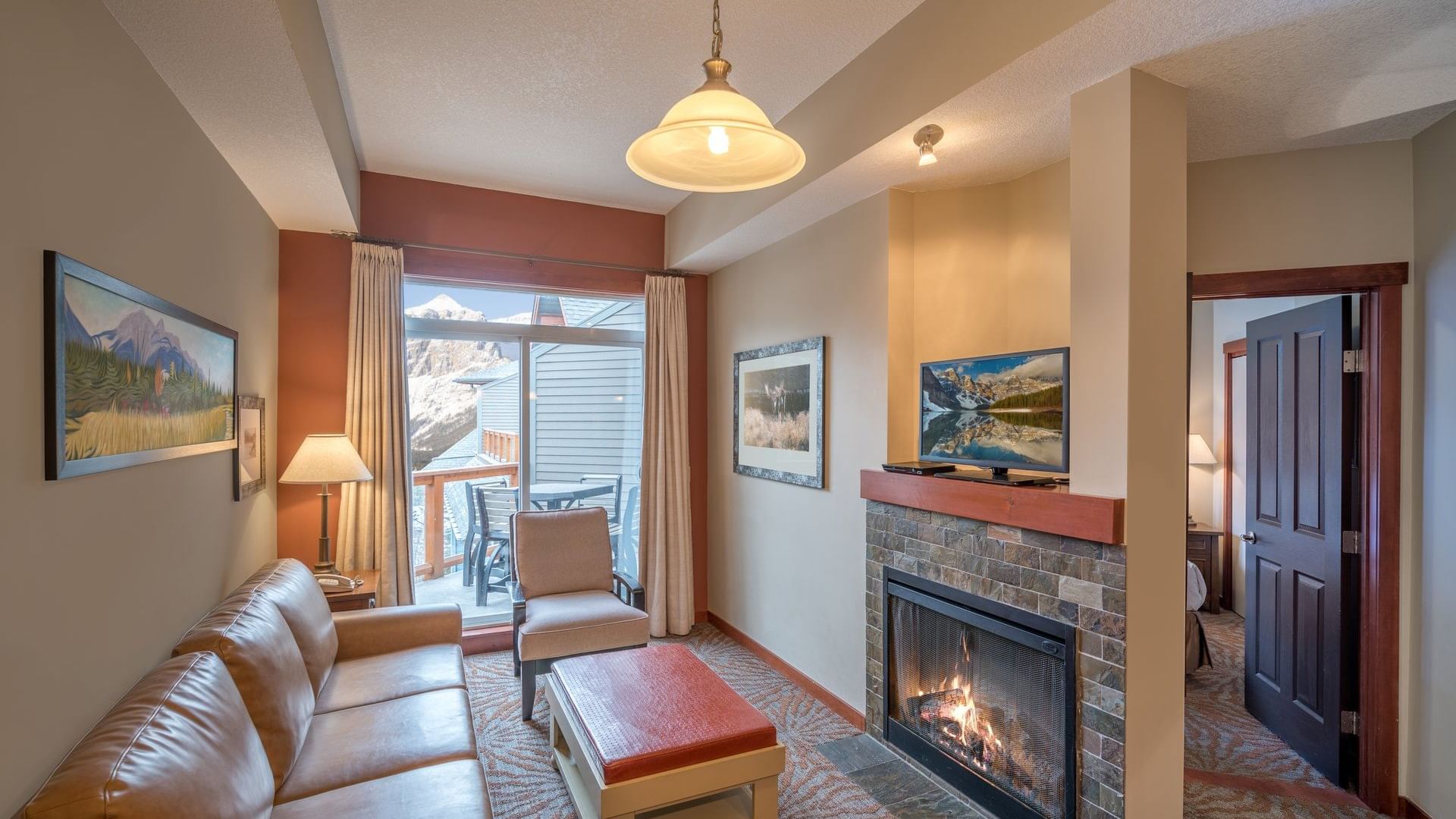 Canmore Hotel Rooms Blackstone Mountain Lodge