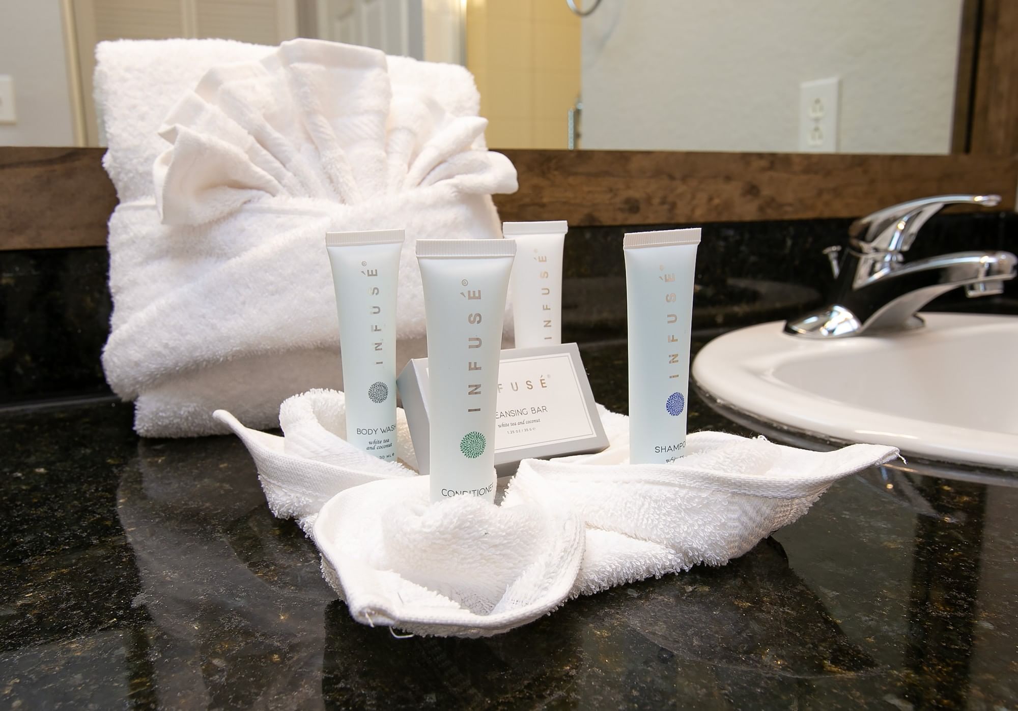 LBV Signature Collection Toiletries