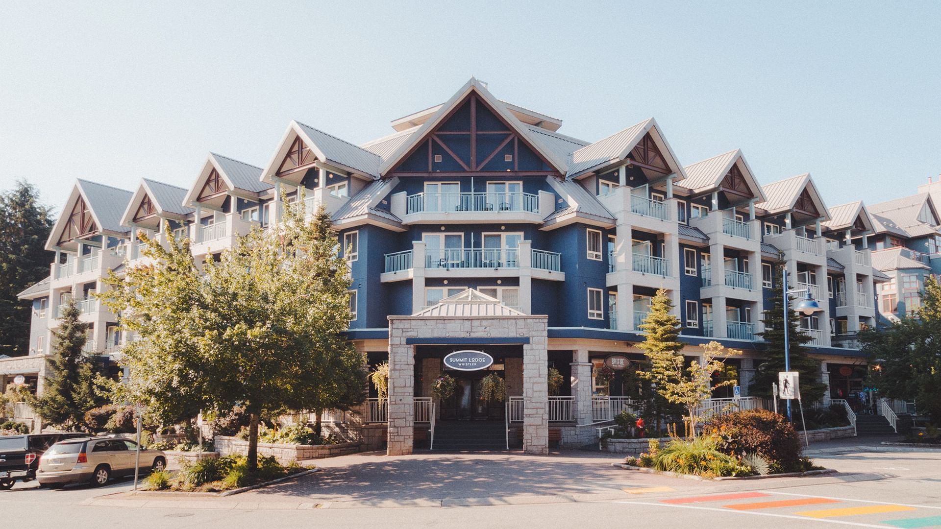 Whistler deals peak lodge