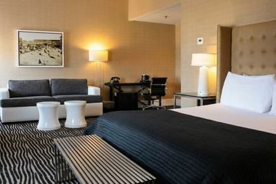 deluxe rooms with sofa bed