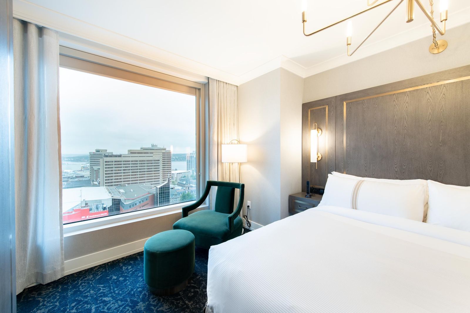 Halifax Hotels - OFFICIAL WEBSITE