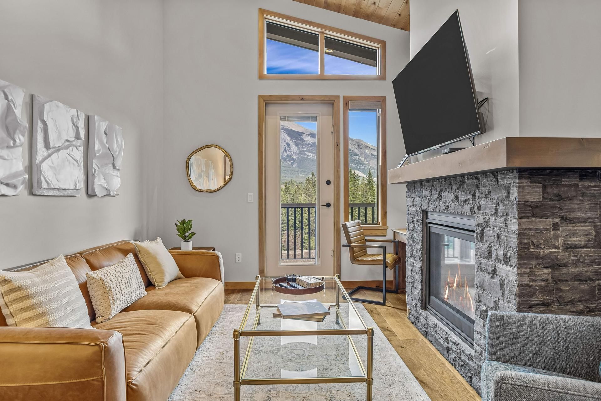 One Bedroom Elevated Condos | Spring Creek Vacations