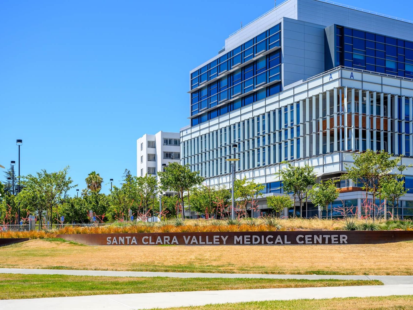 Santa Clara Valley Medical Center exterior near Nesuto Hotels