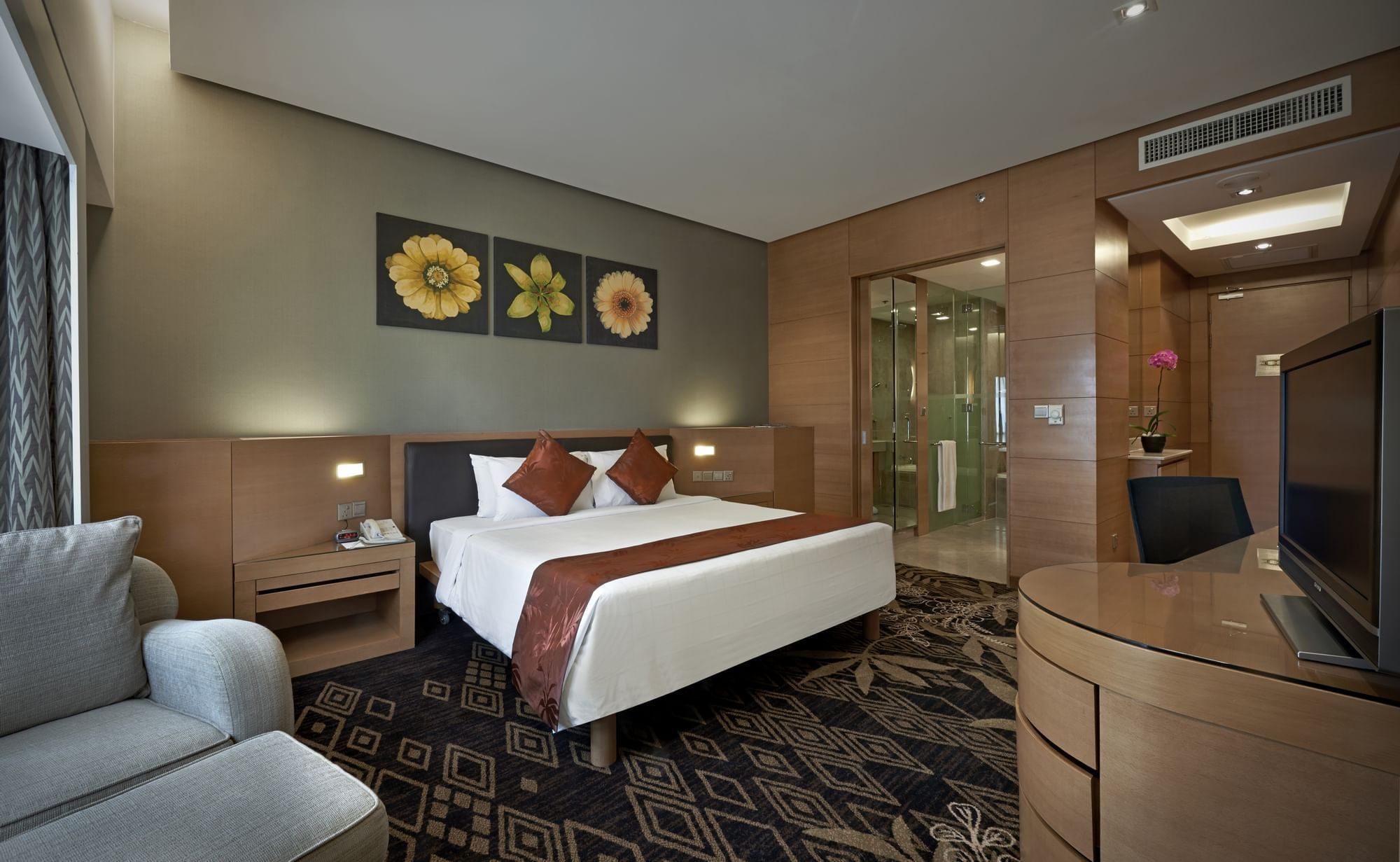 Luxury Hotel In Kuala Lumpur | St Giles Gardens Hotel & Residences