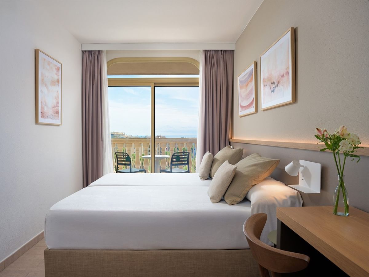 Standard apartment at Ponient Dorada Palace