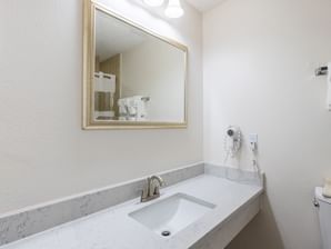 Guest Bath in Two Bedroom Premium at Legacy Vacation Resorts