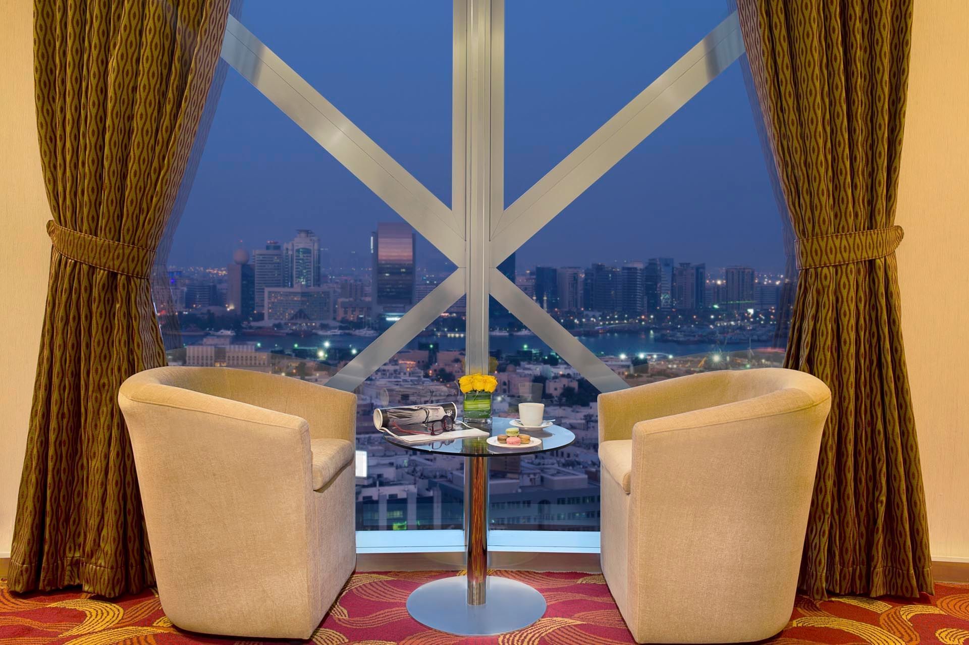 Hotel Rooms in Dubai | Suite Hotel Dubai | City Seasons Towers