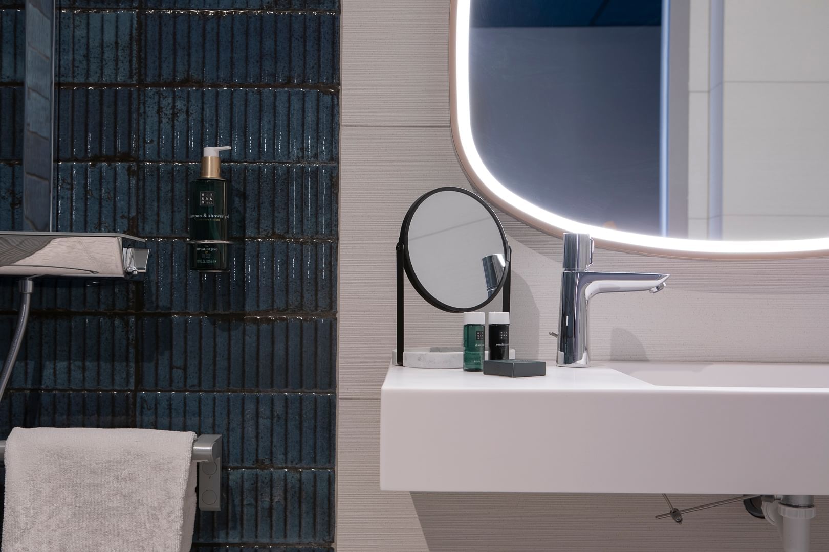 Oceania Saint Malo 4* - salle de bain