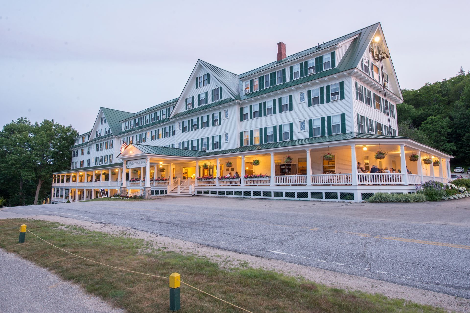 Stay| Jackson NH | Eagle Mountain Hotel