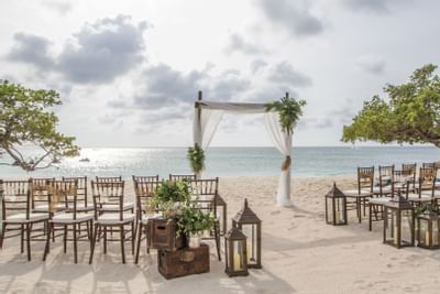 Wedding arch & decor by the sea near Amsterdam Manor Resort