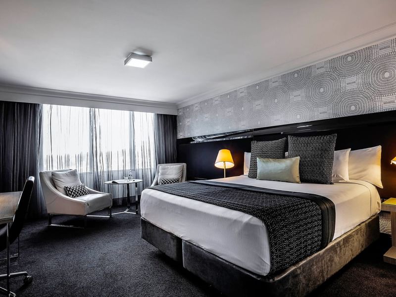 Deluxe King room at Pullman Brisbane King George Square
