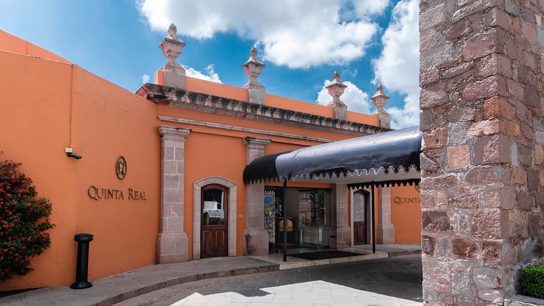 Una experiencia de elegancia cl&aacute;sica&nbsp;
 by  