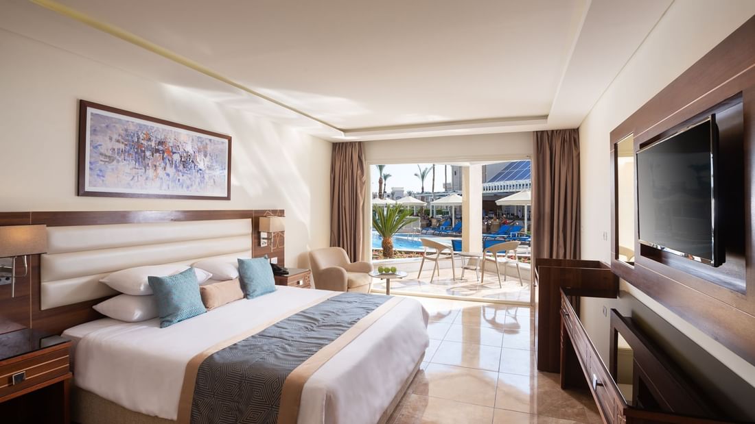 Pool View Deluxe Room at Beach Albatros Resort in Hurghada