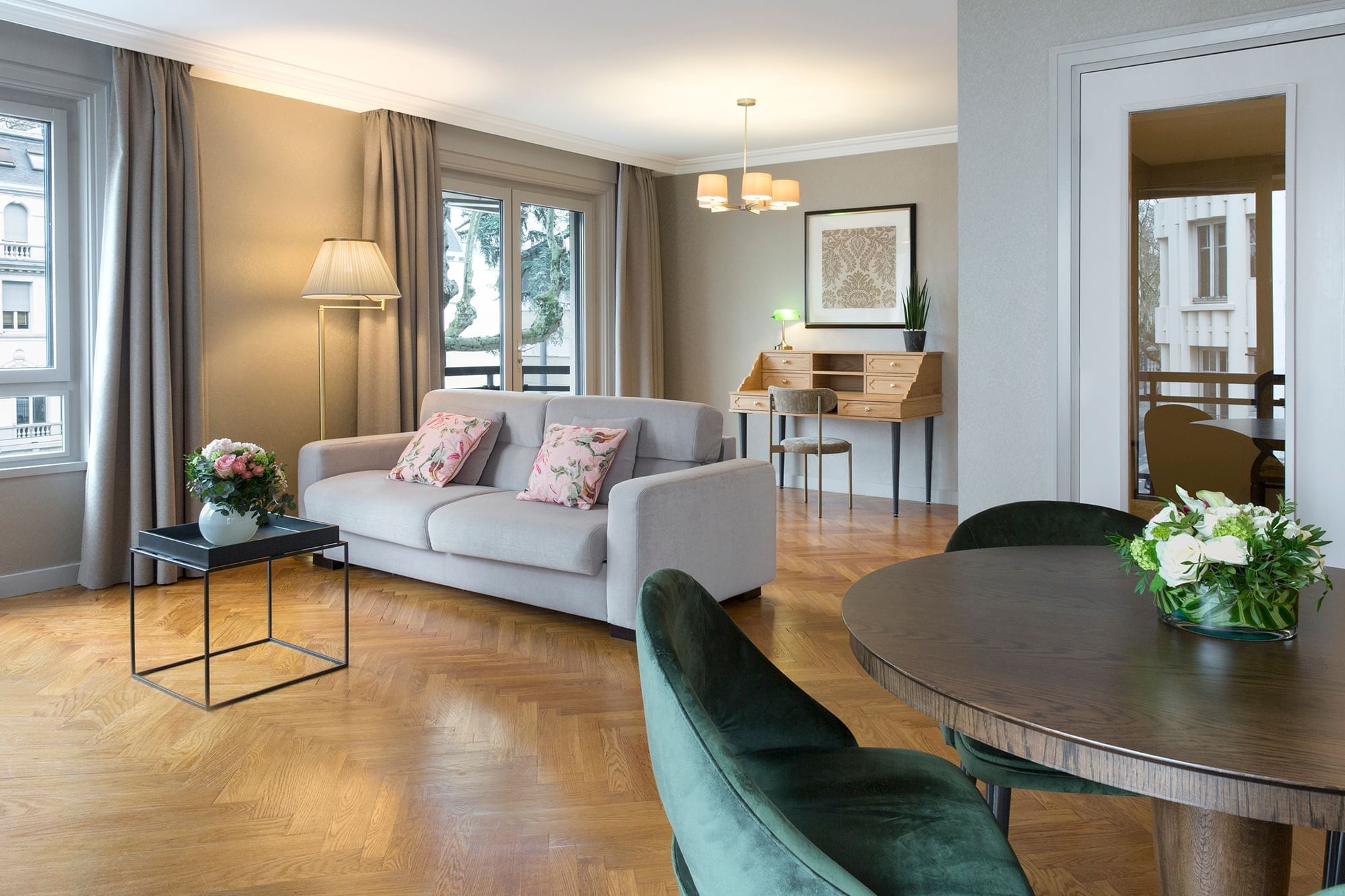 Executive Suite Warwick Reine Astrid Lyon